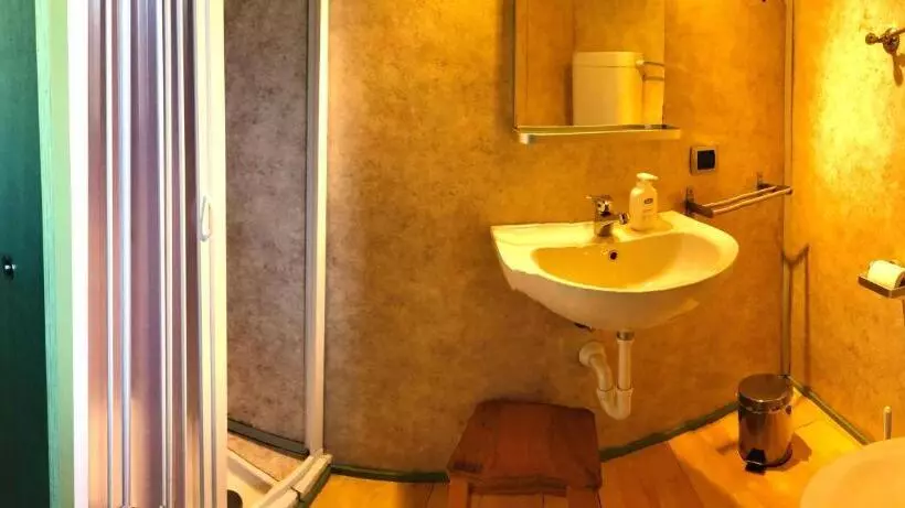 Aamiaismajoitus (B&B) Agriturismo Cavria