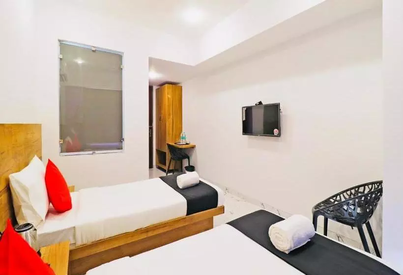 هتل Capital O 47534 Gazelle Inn
