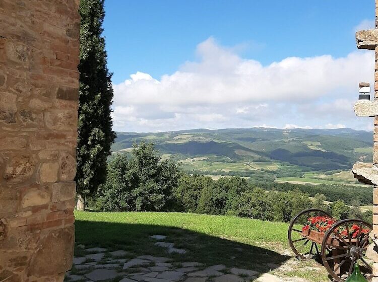 Отель La Moiana 1756