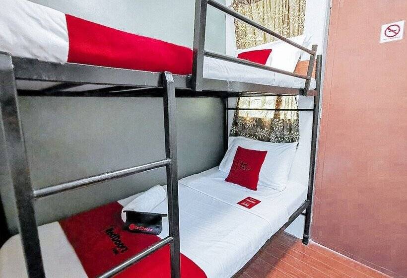 בית מלון כפרי Reddoorz Near Kcc Mall Gensan