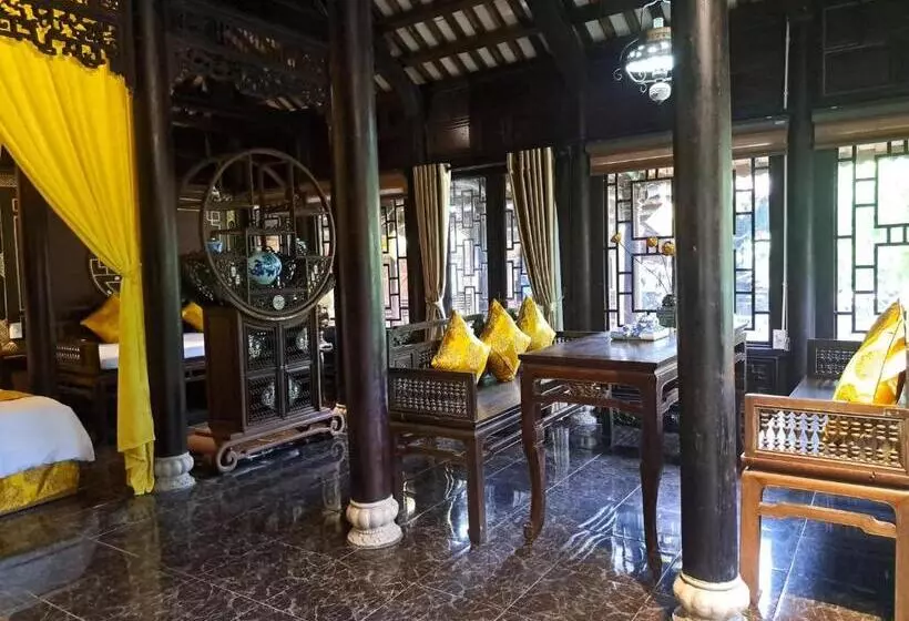 تختخواب و صبحانه Mandarin Homestay Hue