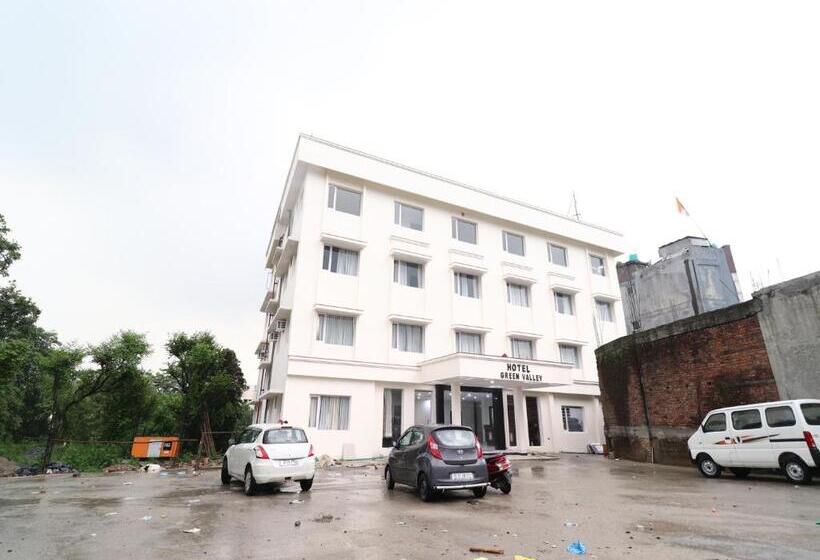 هتل Green Valley