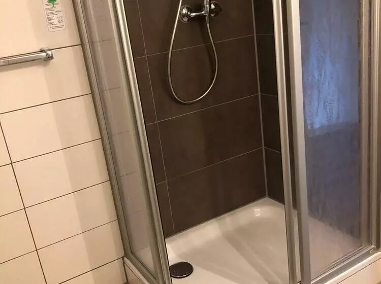 Hotelli Altstadt Wöllbacher Tor