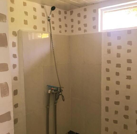 Pension (Hôtel basse catégorie) Dea