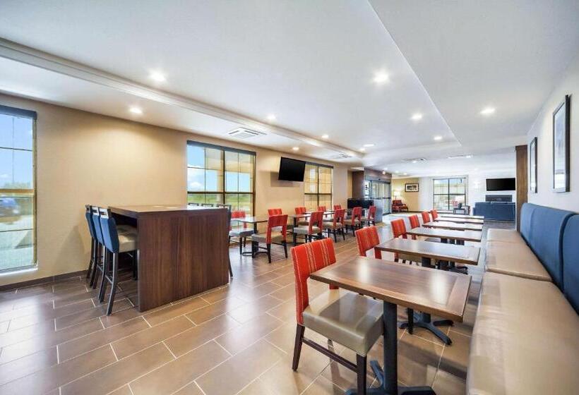 فندق Comfort Inn & Suites North Platte I80