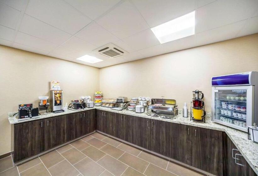 فندق Comfort Inn & Suites North Platte I80