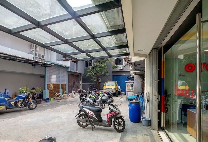 Hotel Oyo 1121 Orienchi 2