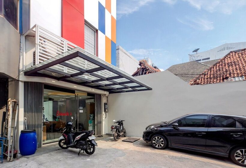 Hotel Oyo 1121 Orienchi 2