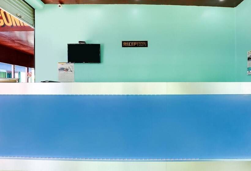 هتل Spot On 541 Apee Guest House