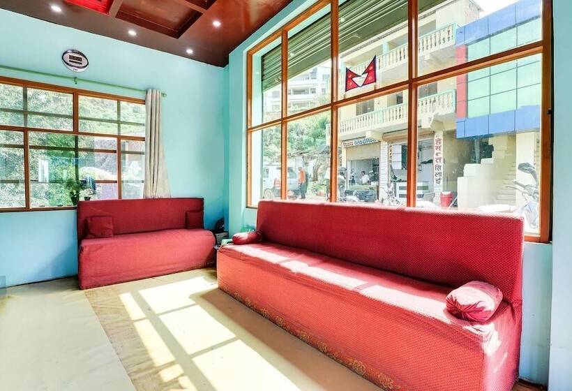 هتل Spot On 541 Apee Guest House