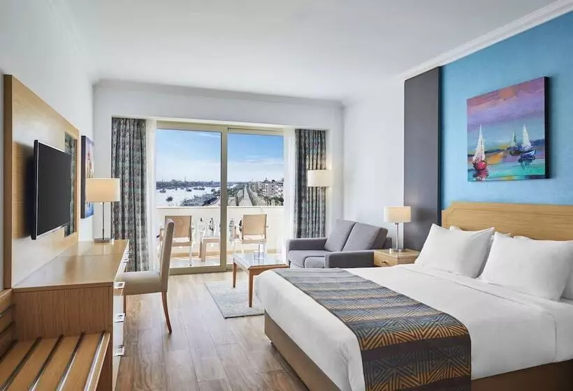 Steigenberger Hotel El Lessan