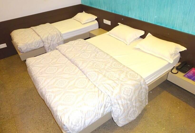 בית מלון כפרי Suncity Cottage