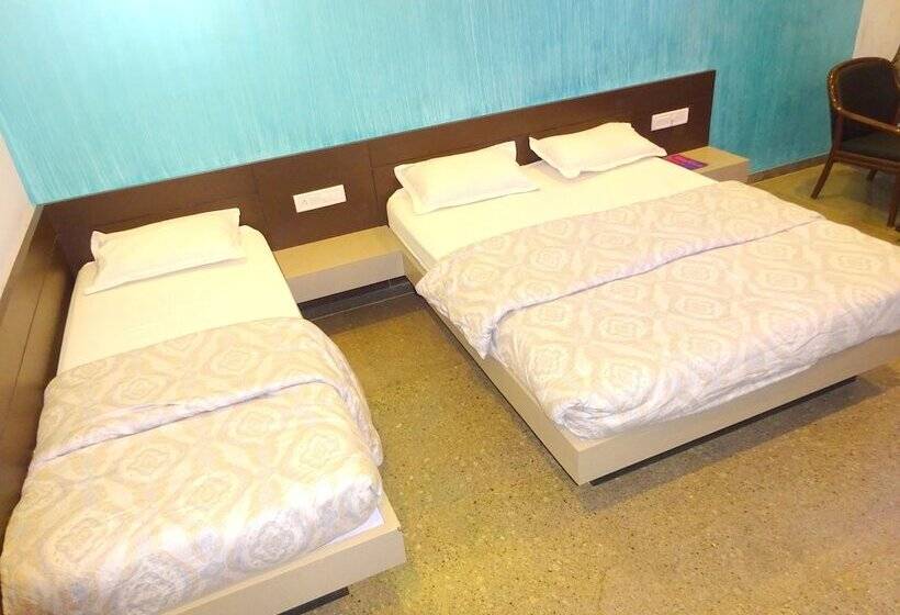 בית מלון כפרי Suncity Cottage