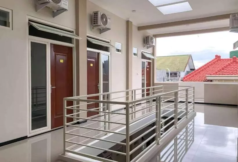 Majatalo Reddoorz Syariah @ Jl. Cengger Ayam Dalam