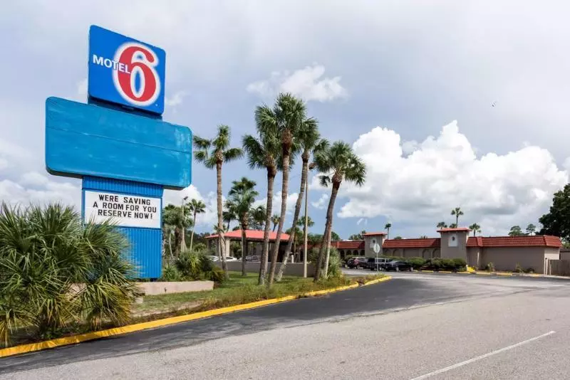 리조트 Motel 6spring Hill, Fl Weeki Wachee
