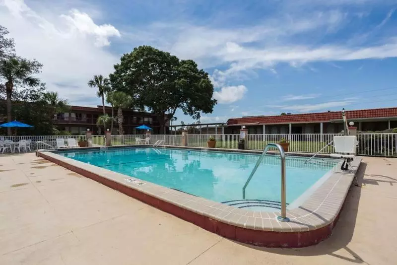 리조트 Motel 6spring Hill, Fl Weeki Wachee