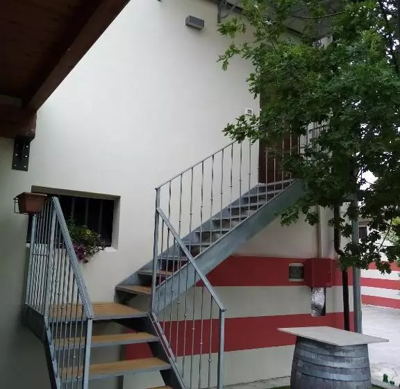 ベッドアンドブレックファースト Agriturismo Bosco Longhino