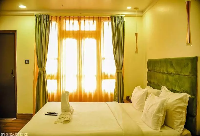 ホテル Golden Kuensel Resort & Spa