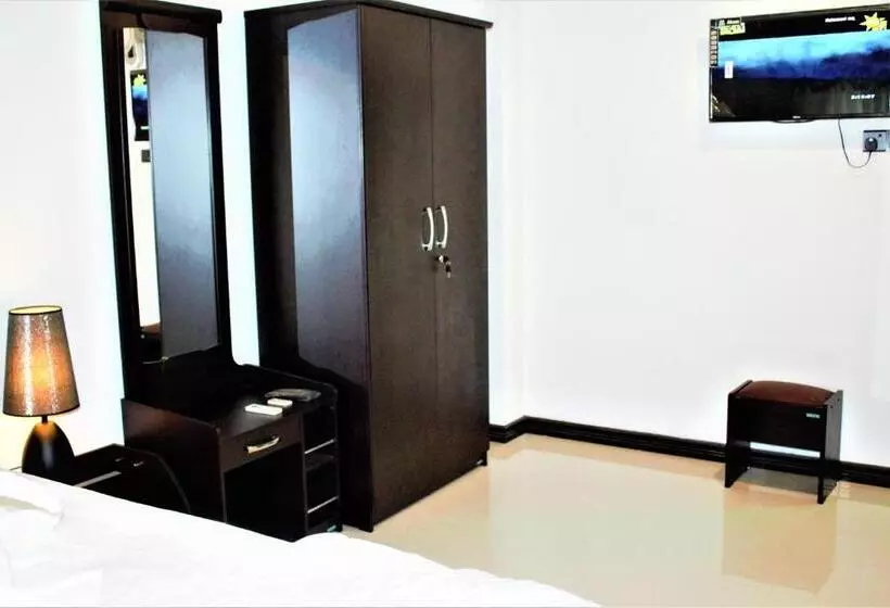 تختخواب و صبحانه Sky White Villa