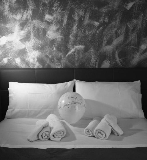 פנסיון Homelyfeeling