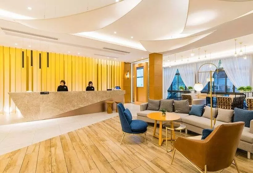 Atour Hotel May Fourth Square Qingdao