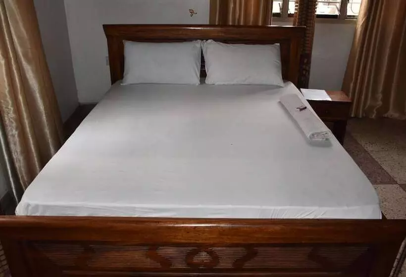 تختخواب و صبحانه Kituri Royal Annex