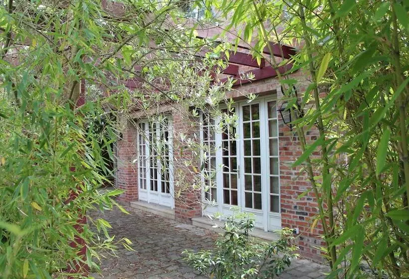 Pension  Les Jardins Carnot