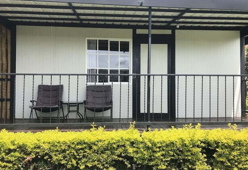 ホテル & Golf Isak Aeropuerto