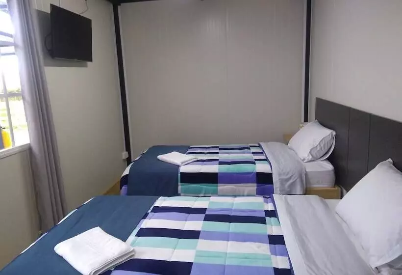 Hotelli & Golf Isak Aeropuerto