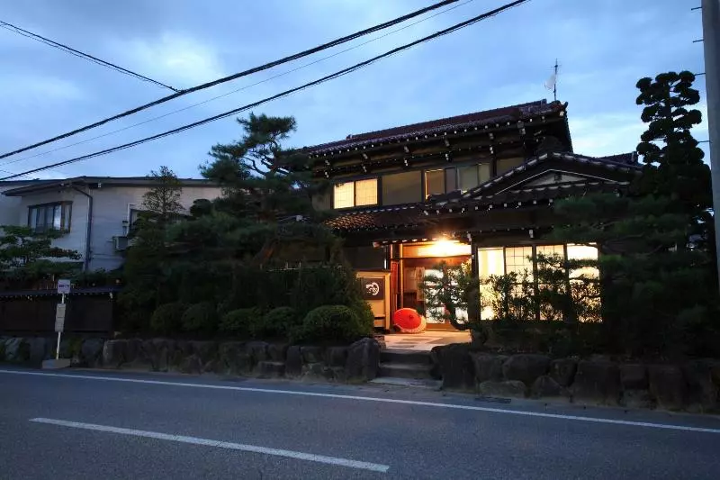 هتل Ichinomatsu Japanese Modern