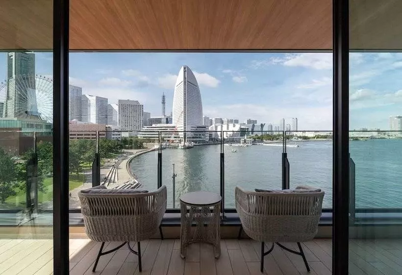 Hotelli Intercontinental Yokohama Pier 8, An Ihg