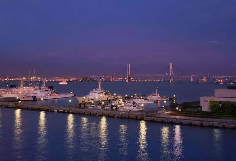 Hotelli Intercontinental Yokohama Pier 8, An Ihg