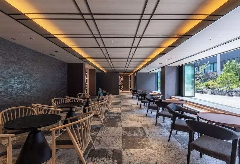 Hotelli Intercontinental Yokohama Pier 8, An Ihg