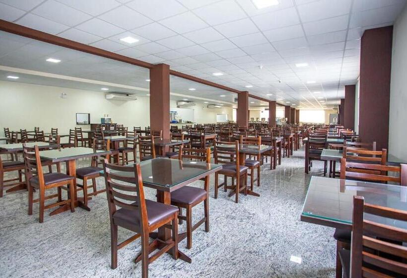 בית מלון כפרי Zandoná