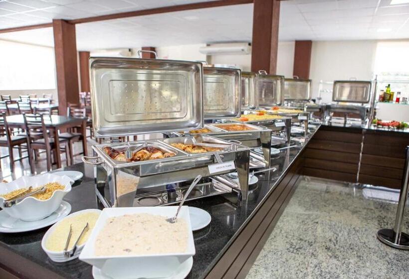 בית מלון כפרי Zandoná