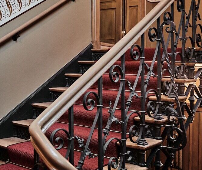 هاستل Groners Leipzig