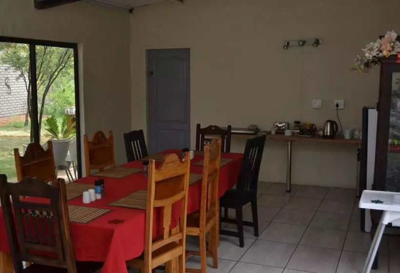 Aamiaismajoitus (B&B) Thorn Tree Bloemfontein