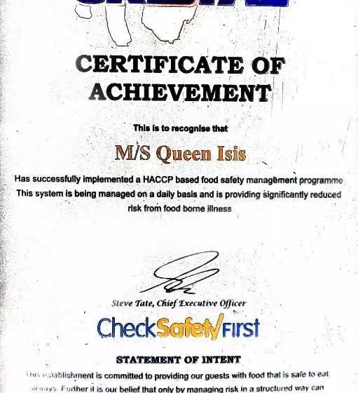 هتل Queen Isis Floating