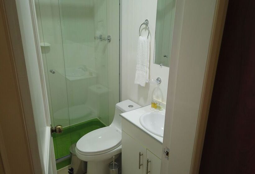 هتل Almudena Suites Uyuni