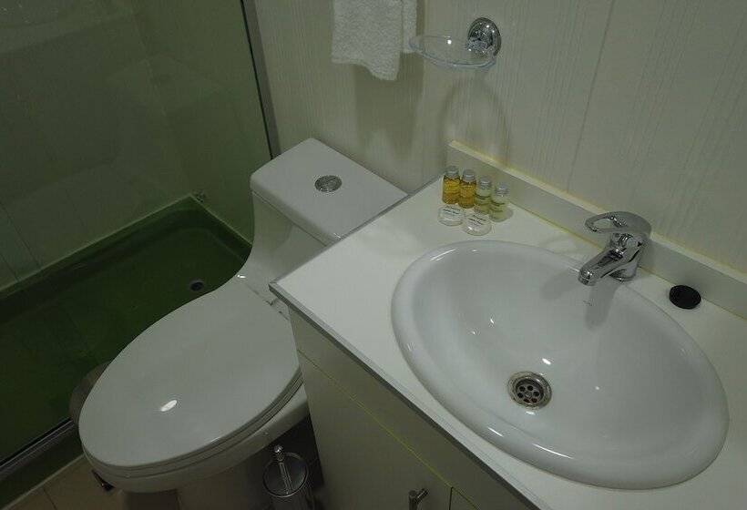 هتل Almudena Suites Uyuni