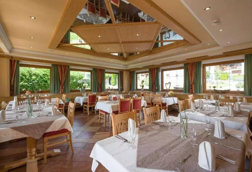 Hotelli Pension Wiesenhof