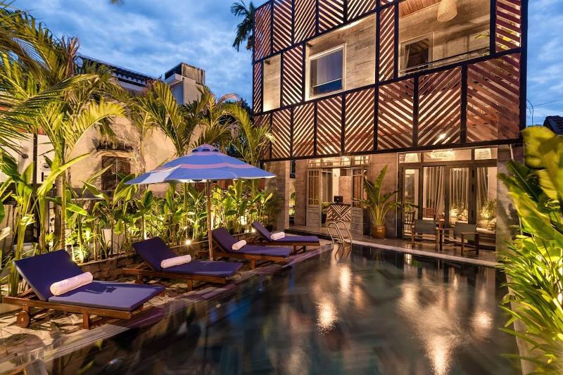 هتل Tropical Home Villa