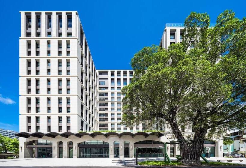 Lakeshore Hotel Tainan