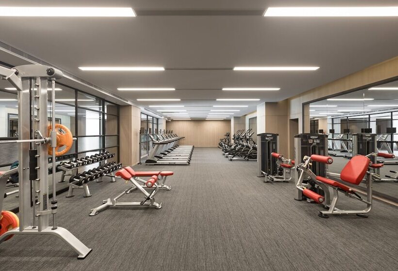 Lakeshore Hotel Tainan