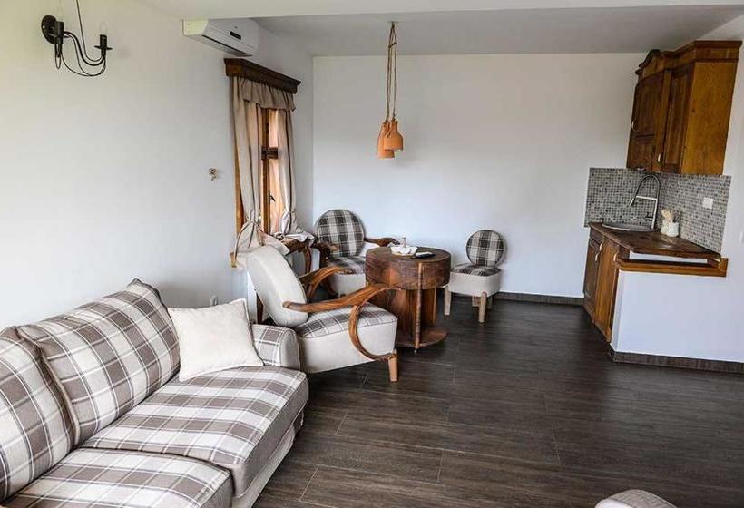 تختخواب و صبحانه Woodland Resort