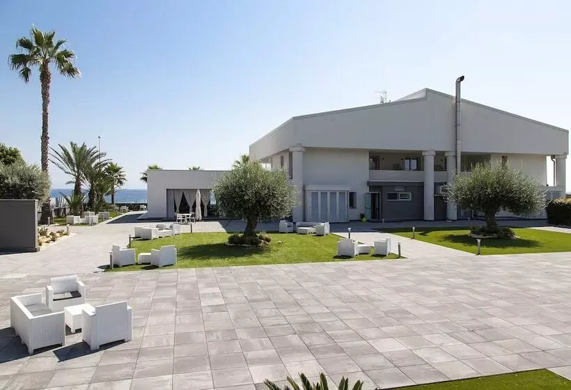 Hotelli Santantonioresort