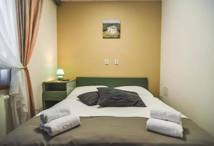 Majatalo Penzion Pod Radnicí