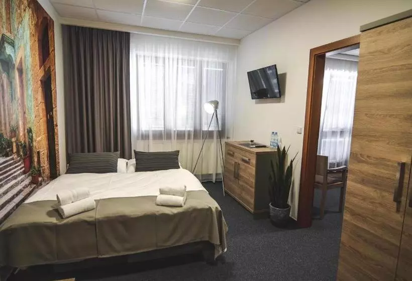 Majatalo Penzion Pod Radnicí