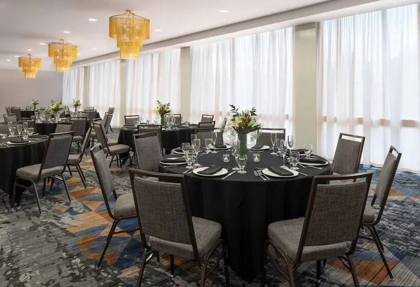 Delta Hotels Nashville Airport