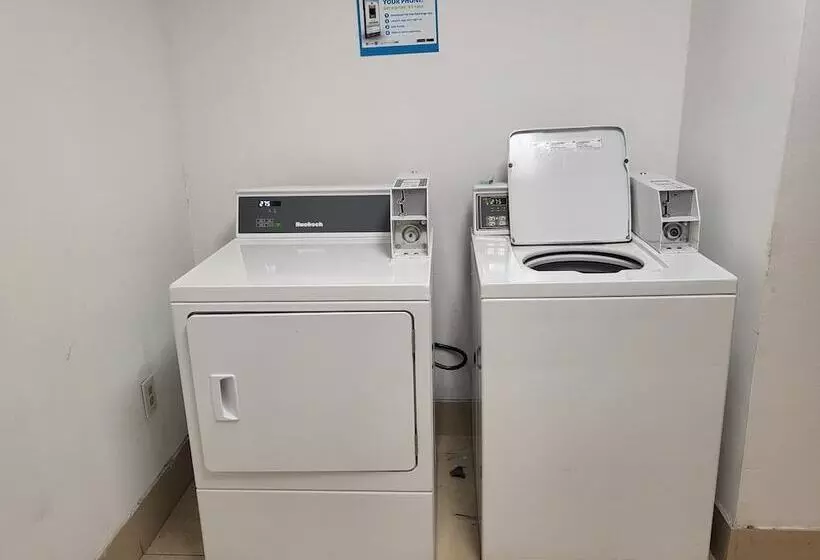 ホテル Budgetel Inns & Suites  Atlanta Galleria Stadium